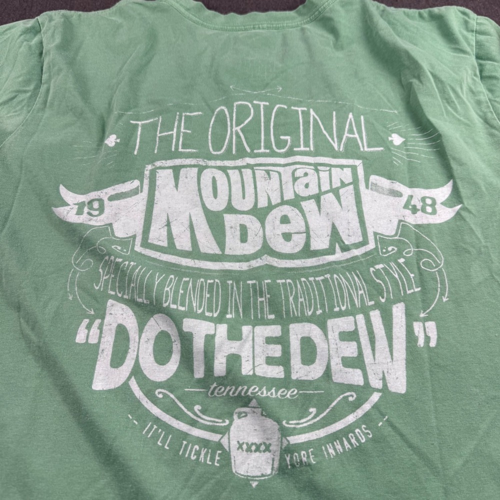 Mountain Dew Mens XL Green Graphic T-Shirt Do The Dew Vintage Style Logo 2018 - Picture 7 of 7